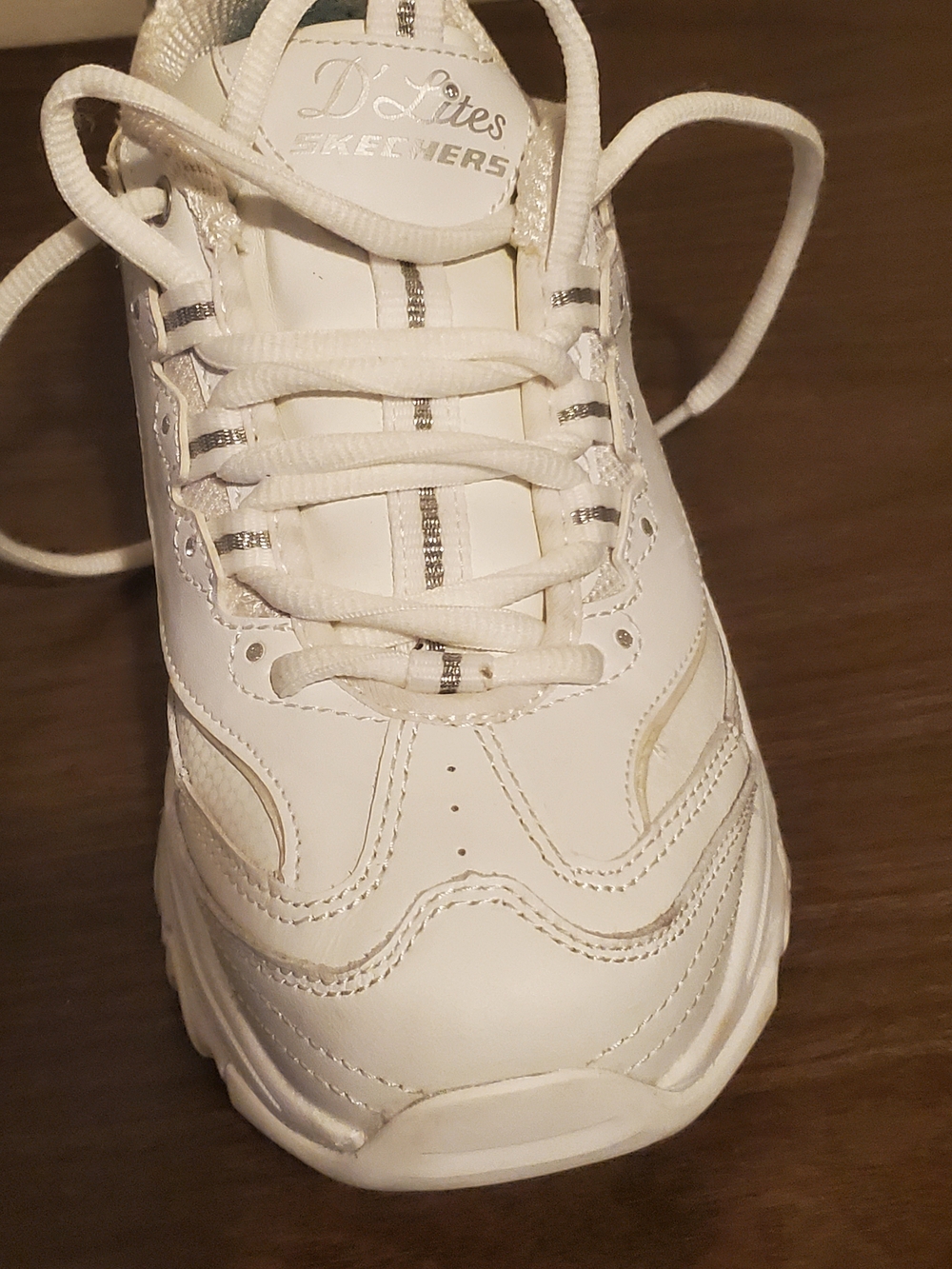 Skechers D' Lites "New without box" - Picture 10 of 13